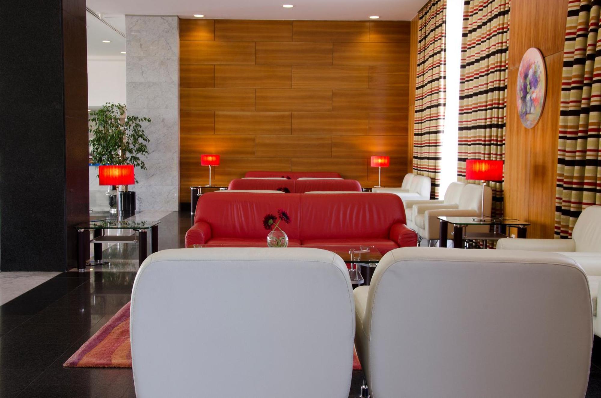 Vip Executive Santa Iria Hotel Santa Iria de Azoia Exteriör bild