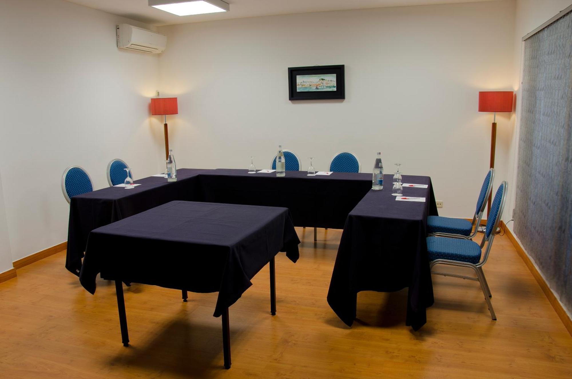 Vip Executive Santa Iria Hotel Santa Iria de Azoia Exteriör bild