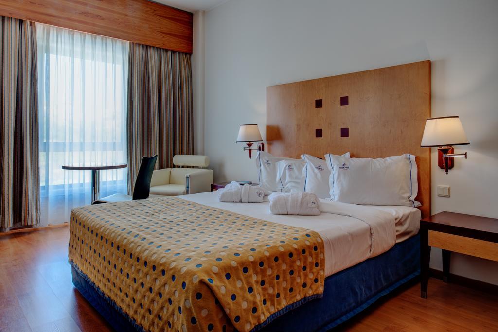 Vip Executive Santa Iria Hotel Santa Iria de Azoia Exteriör bild