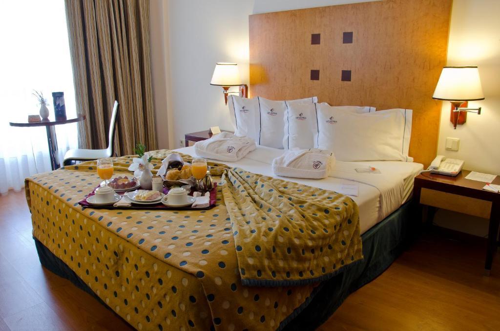 Vip Executive Santa Iria Hotel Santa Iria de Azoia Exteriör bild